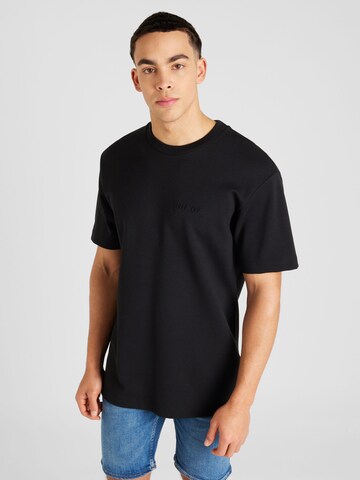 Tricou de la NN07 pe negru: față