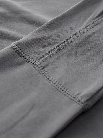 Maglietta di Next in grigio