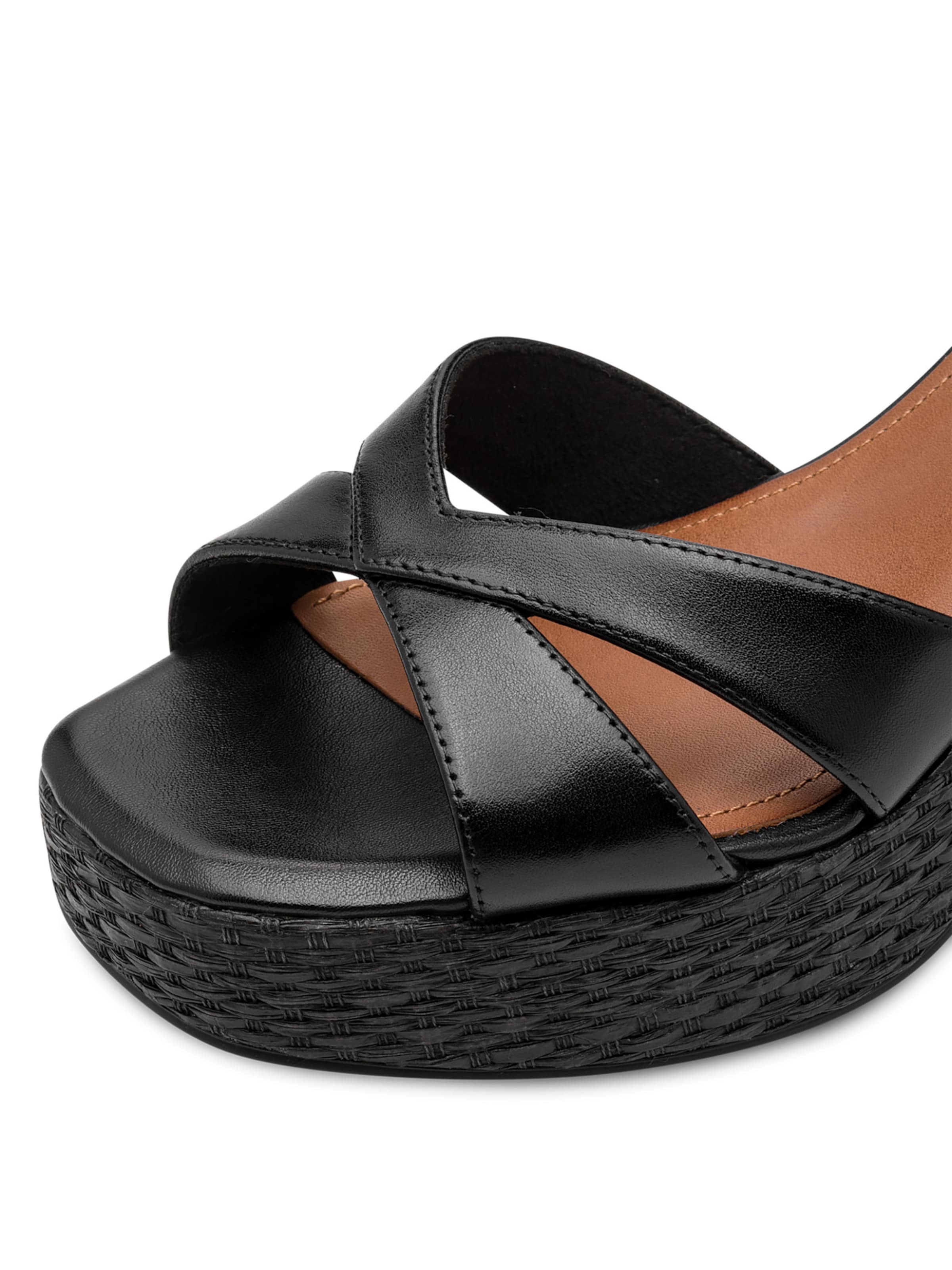 Tamaris Sandalette in Schwarz