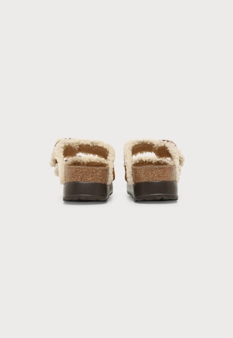 BIRKENSTOCK Pantofle 'Arizona' – hnědá