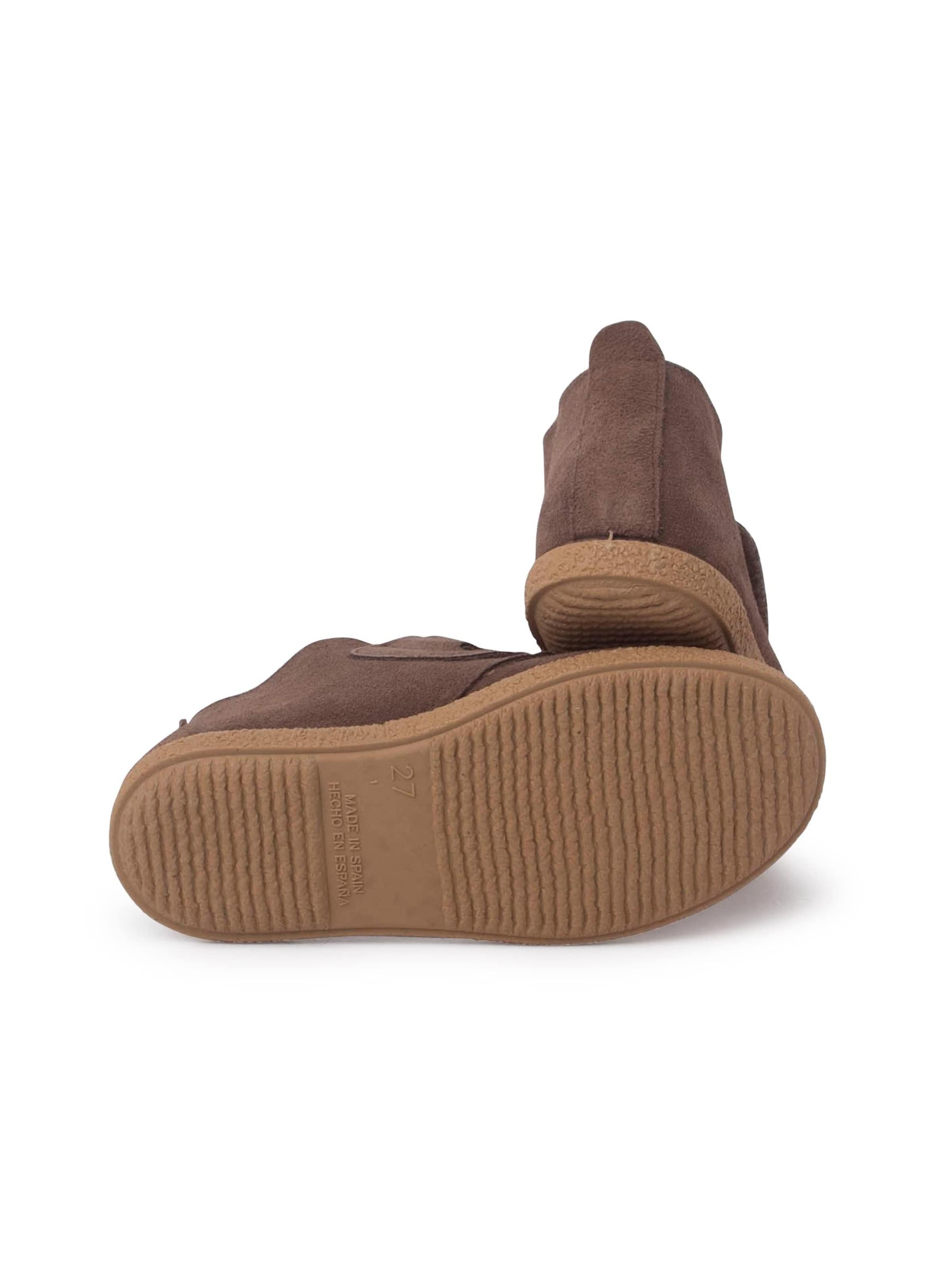 Pisamonas - Botas en marrón