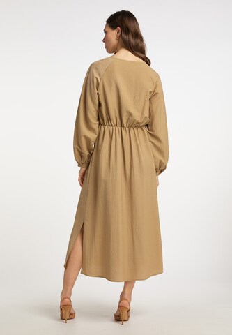 Robe usha WHITE LABEL en beige