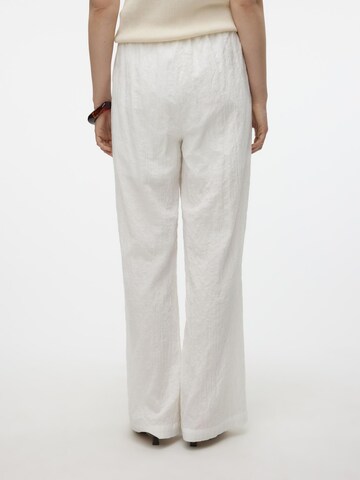 VERO MODA Wide leg Pants 'VMViola' in White