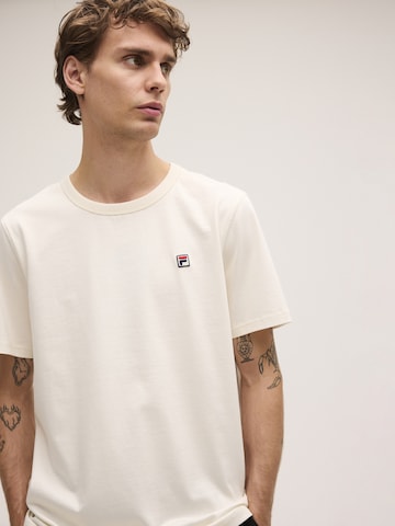 FILA Paita 'MISURINA regular neck binding t-shirt' värissä valkoinen