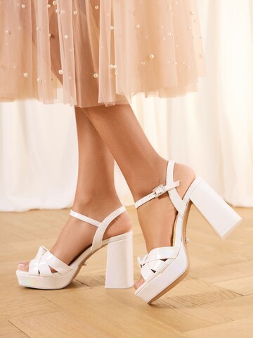 Lipsy Sandaal in Wit