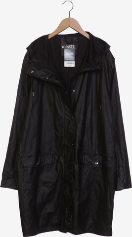 mbym Jacket & Coat in M in Black: front