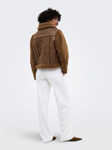 ONLY - Chaqueta de entretiempo 'ONLLee' en marrón