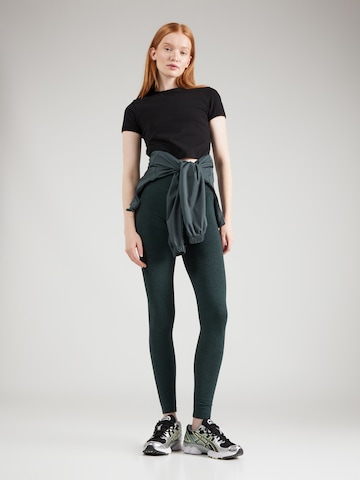 Coupe slim Pantalon de sport 'Reset Lounge' Girlfriend Collective en vert