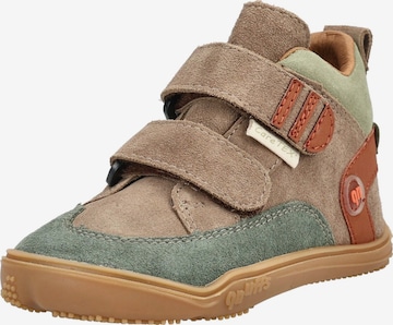 Qnuffs Boot in Brown: front