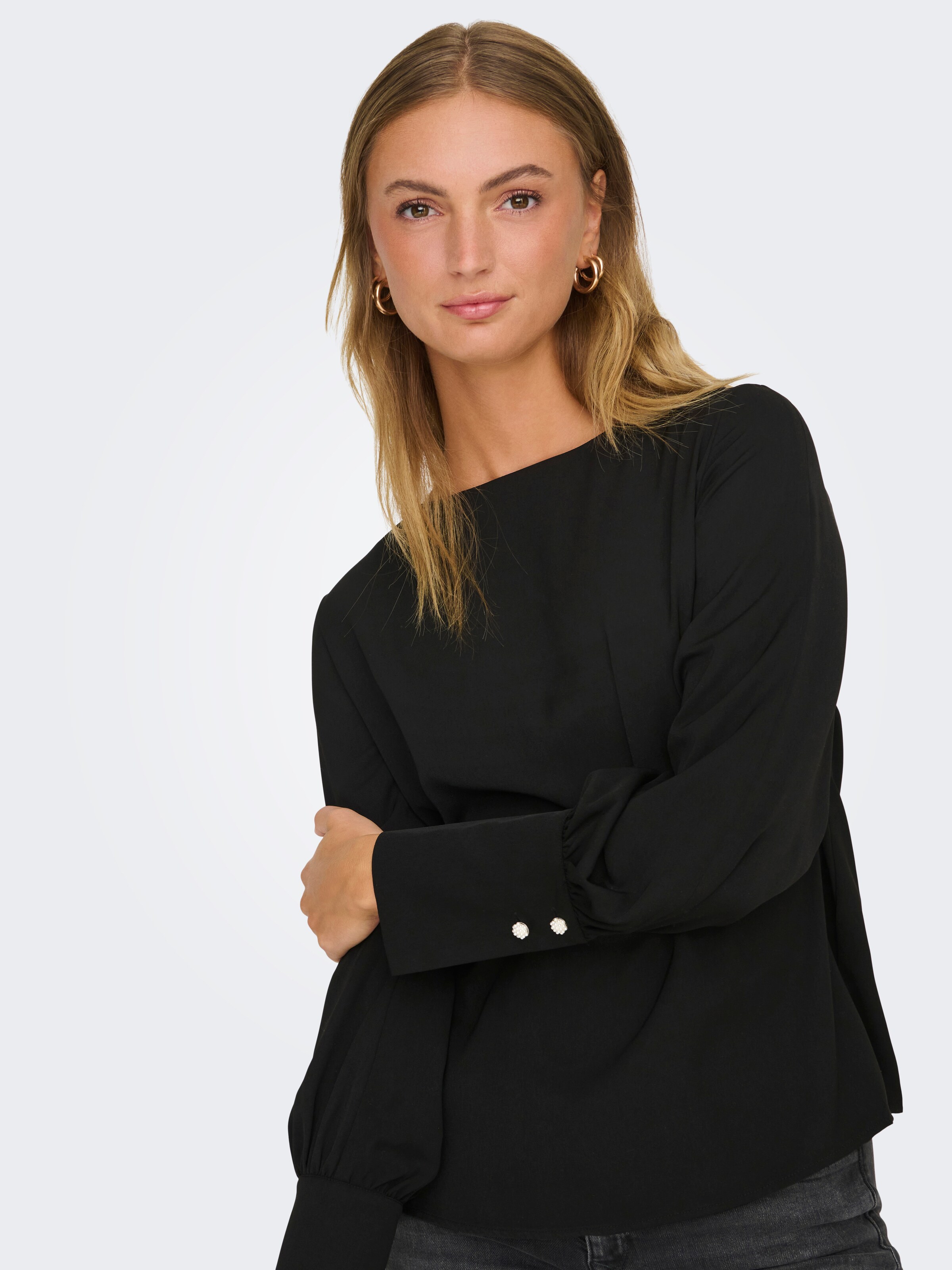 Only blusas deals