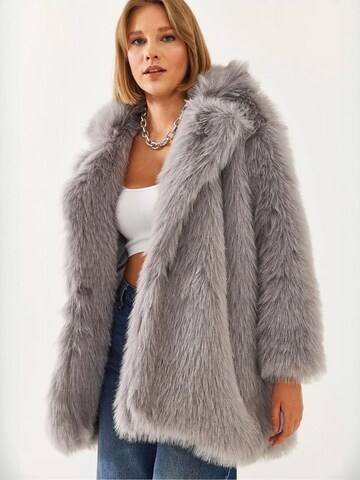 Bianco Lucci Wintermantel in Grijs