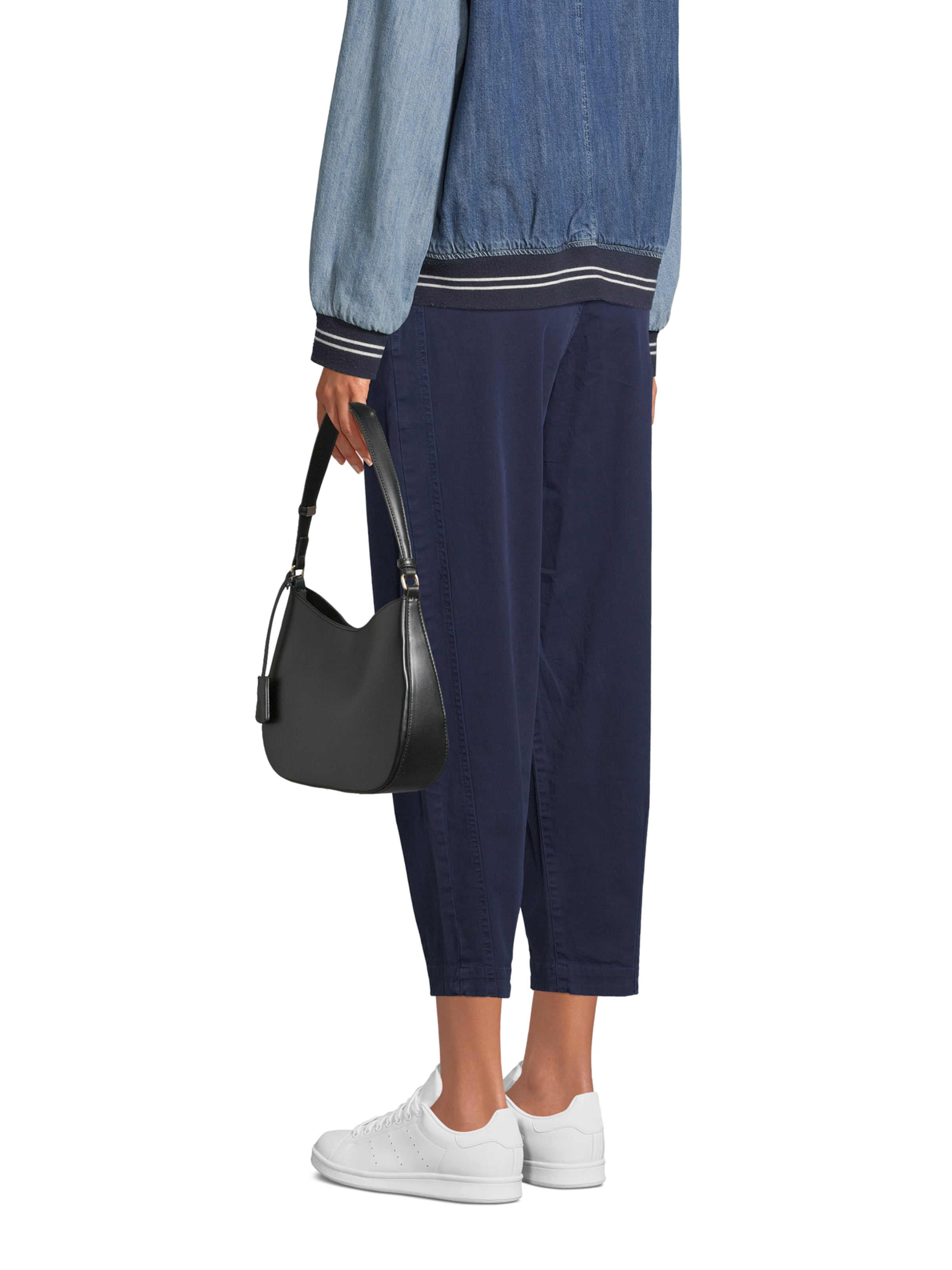 ABOUT YOU Õlakott, värv must: eest vaates