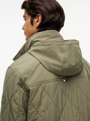 TOMMY HILFIGER Jacke in Grün