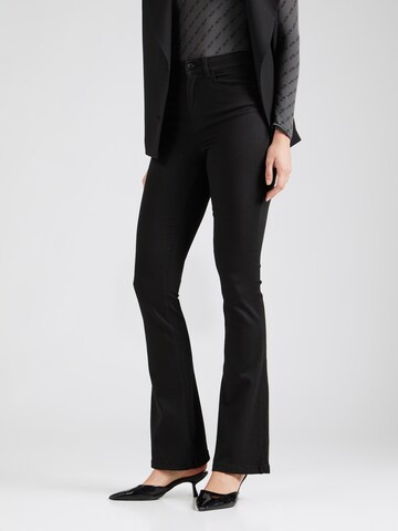 Noisy may Flared Jeans 'NMSALLIE' i svart: framsida