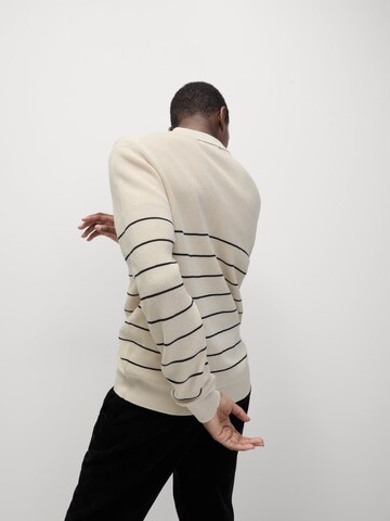 Marks & Spencer Sweatshirt in Beige