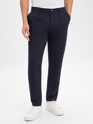 Finshley & Harding Regular Chino Pants in Blue: front