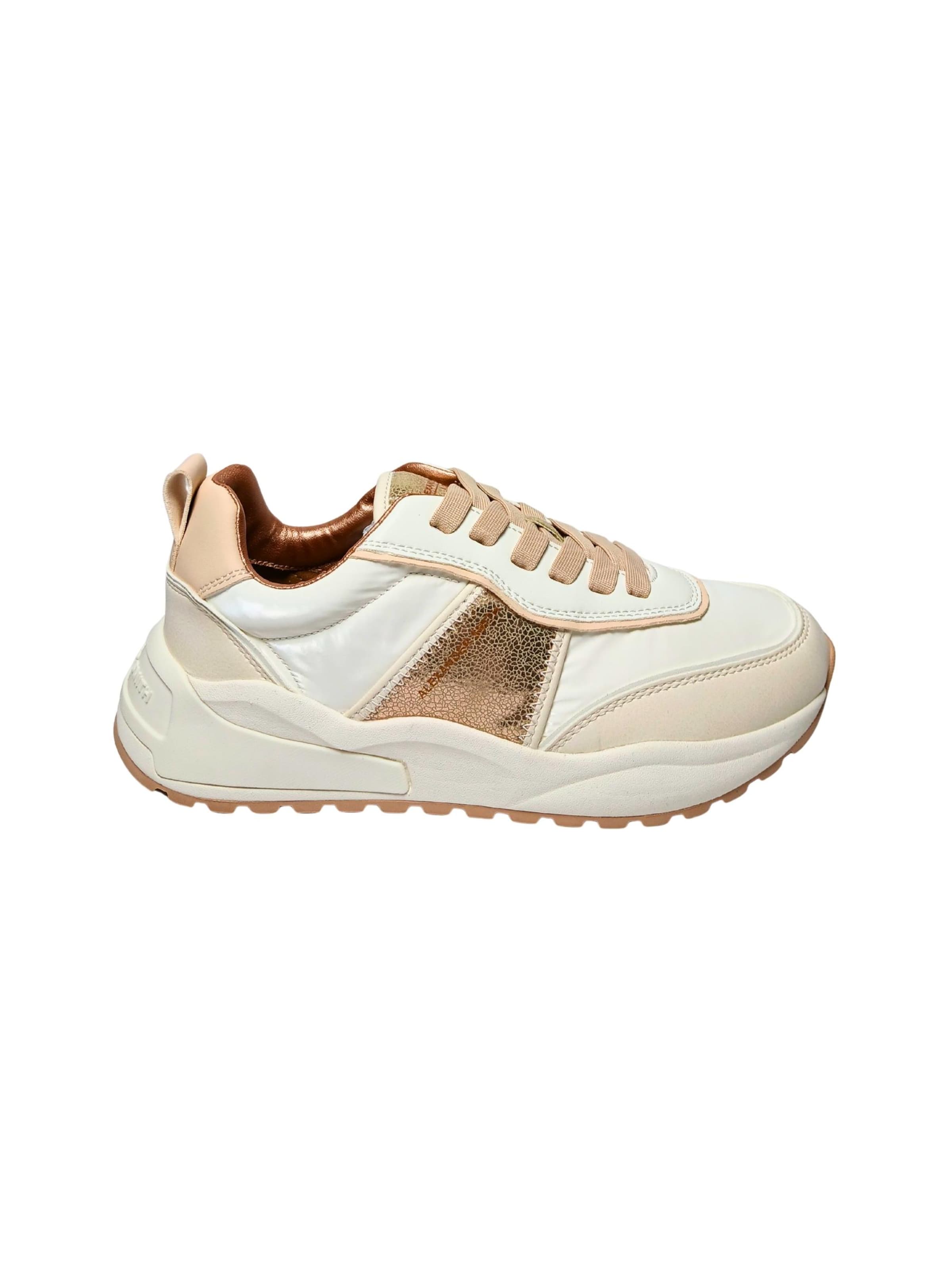 Alexander Smith Sneakers laag in Beige: voorkant
