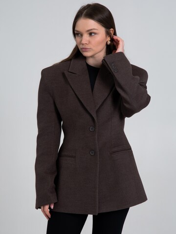Cappotto di mezza stagione '490-121708' di Estro in marrone: frontale