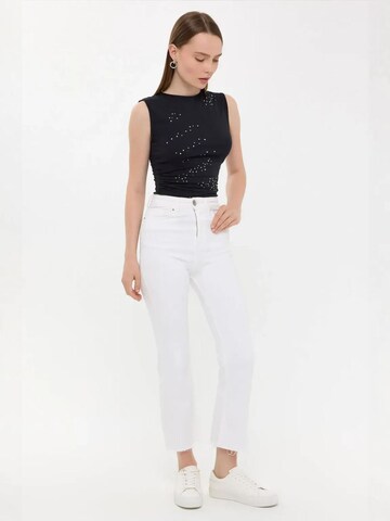 Top di Hiccup in nero