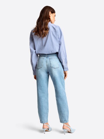 Loosefit Jeans di Rich & Royal in blu
