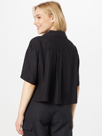 Monki Bluse in Schwarz