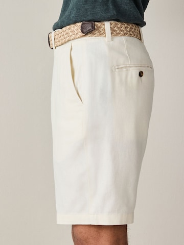 regular Pantaloni chino di Next in beige