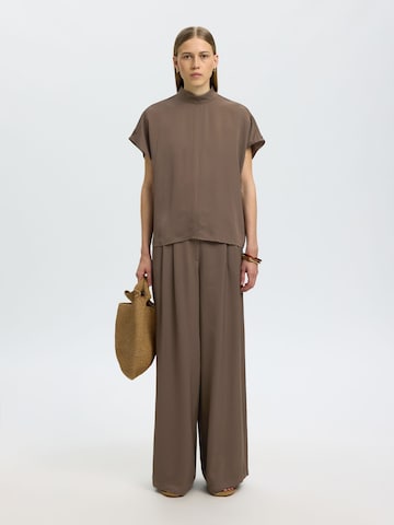 Wide leg Pantaloni di SELECTED in marrone