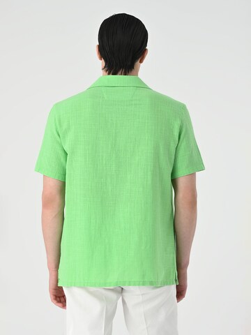Antioch Regular fit Button Up Shirt in Green