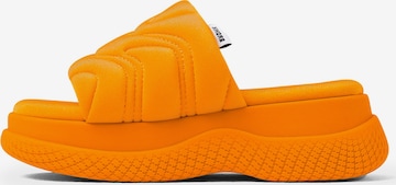 BRONX Mules 'Bru-Te' in Orange: front