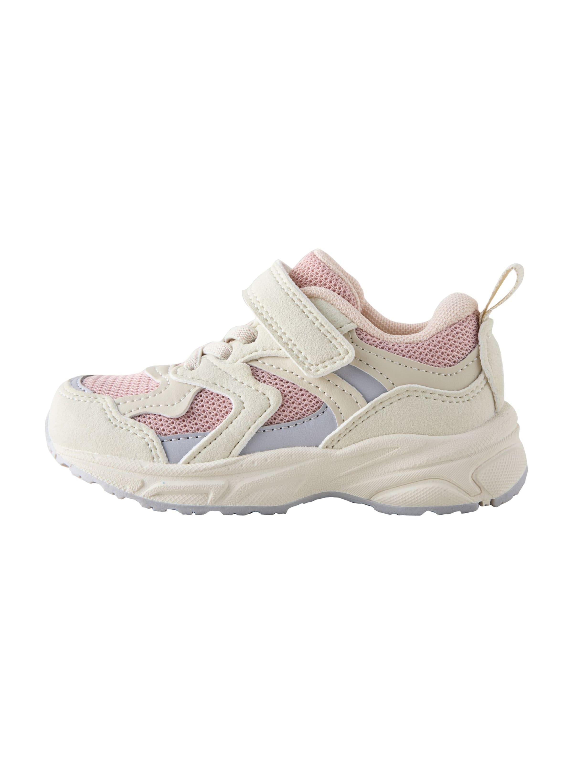 Baskets Next en blanc : devant