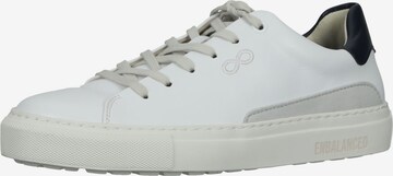 ENBALANCED Sneakers in White: front