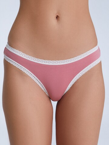 Albero Natur Slip‌‌‌‌‌ in Pink: Vorderseite