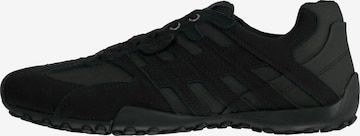 Sneaker bassa 'UOMO SNAKE K' di GEOX in nero: frontale