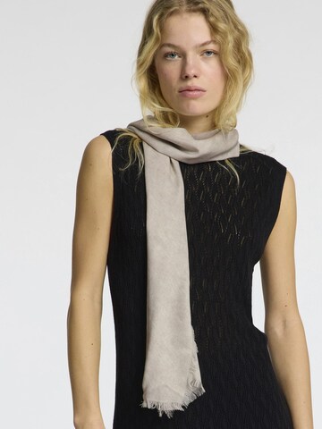 SELECTED FEMME Sjaal in Grijs