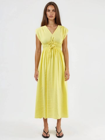 Robe Busem en jaune : devant
