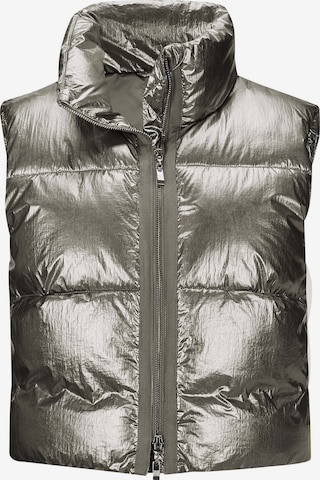 MADELEINE Vest in Silver: front
