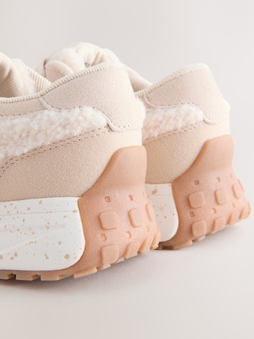 Sneaker di Next in beige