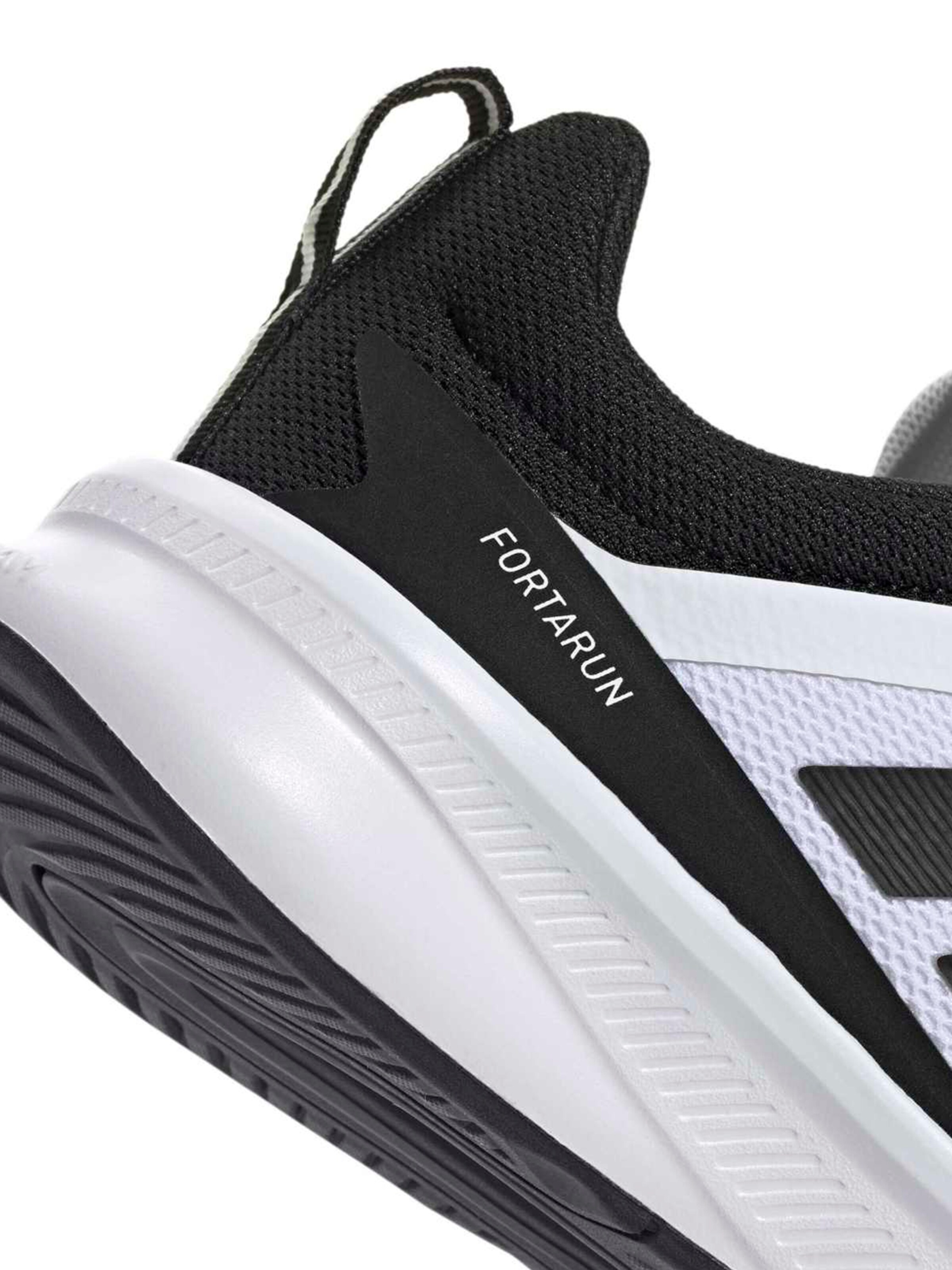 ADIDAS SPORTSWEAR Кроссовки 'FortaRun 4.0' в Белый