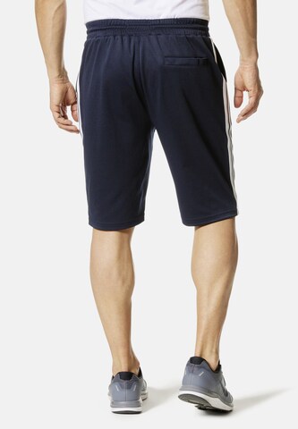Hero Slimfit Shorts in Blau