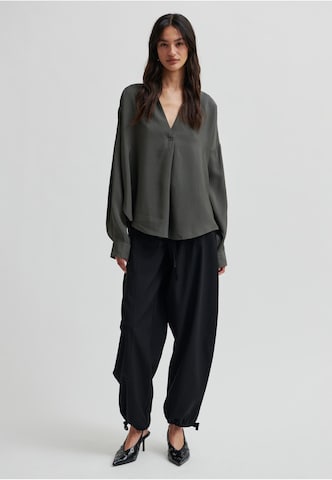 Camicia da donna 'Timeline' di SECOND FEMALE in grigio