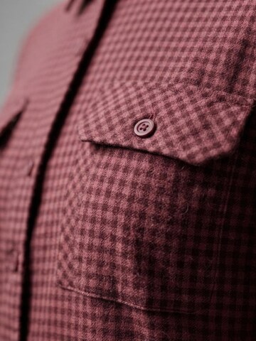 Chemisier 'Comfy regular' Radwa en rose