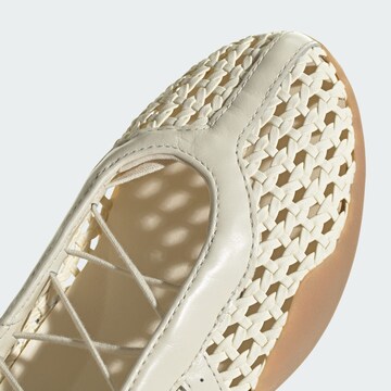 ADIDAS ORIGINALS Ballerina 'TAEKWONDO MEI' in Wit