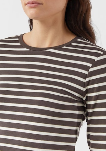 COMMA T-shirt i brun