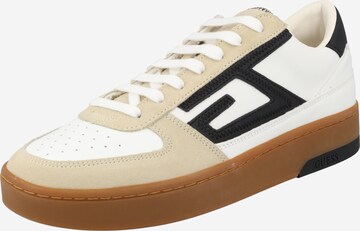 GUESS - Zapatillas deportivas bajas 'Silea' en blanco: frente