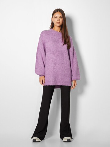 Bershka Pullover in Lila