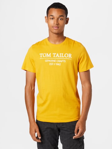 TOM TAILOR Regular fit Тениска в жълто: отпред