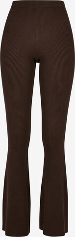 Pantalon Urban Classics en marron : devant