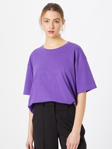 T-shirt WEEKDAY en violet : devant