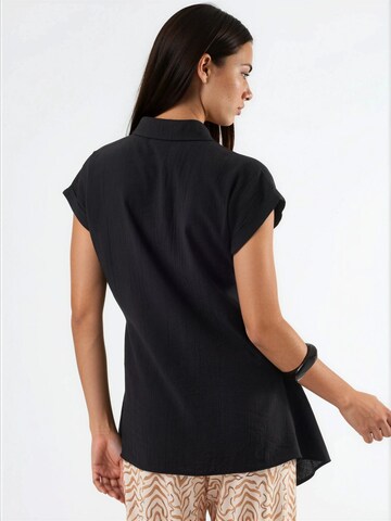 Busem Bluse in Schwarz
