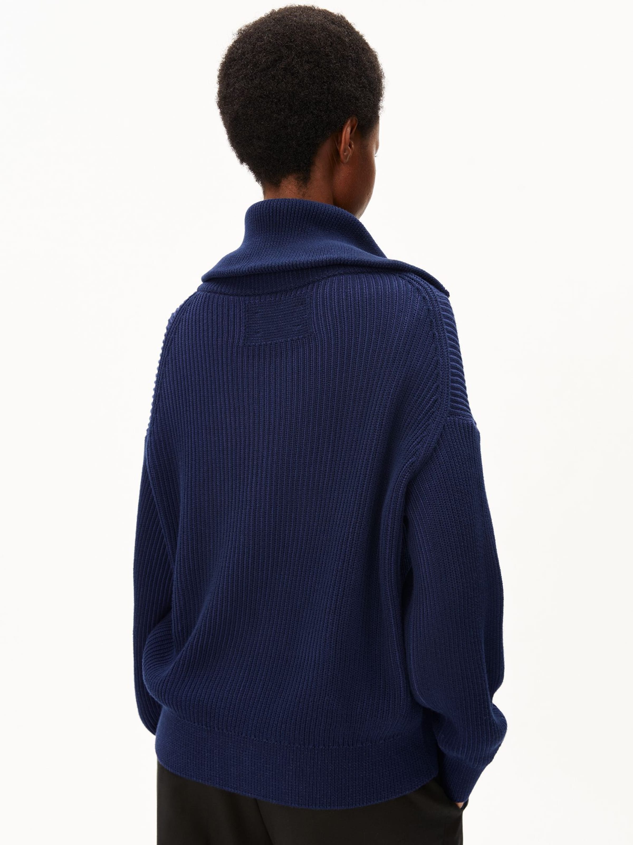 Cardigan ARMEDANGELS en bleu : devant